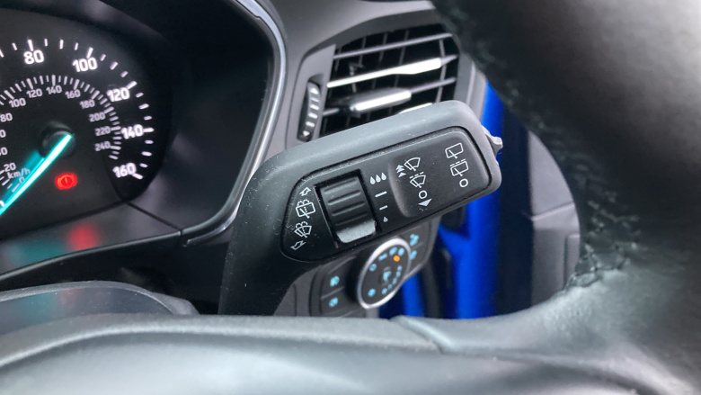 Ford Focus 1.0 EcoBoost 125 Titanium 5dr Auto Petrol Hatchback